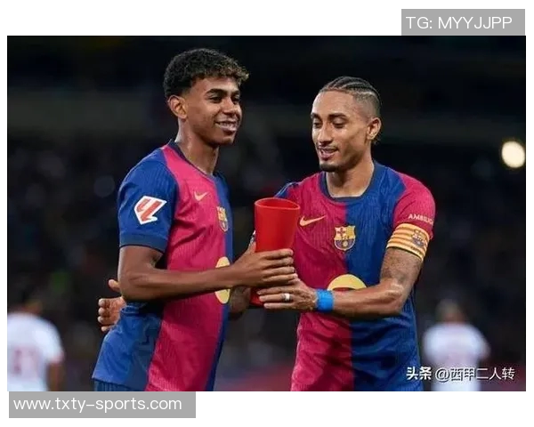 EAFC26年度蓝候选名单揭晓梅罗领衔前锋亚马尔拉菲萨拉赫意外入选中场